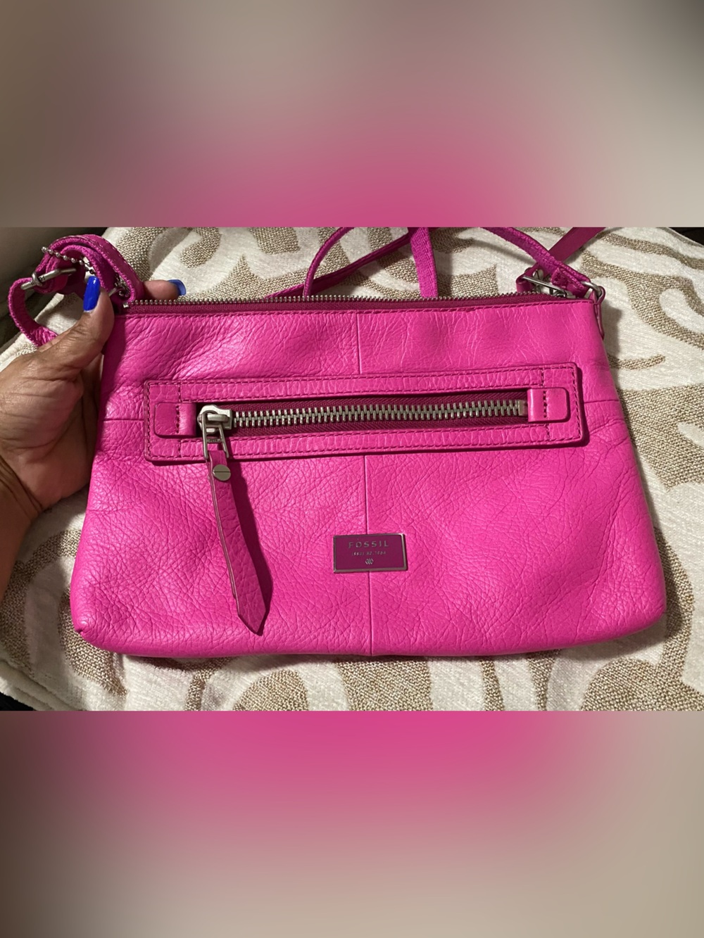 Fossil leather Bright Pink Crossbody Shoulder Bag - Picture 2 of 6